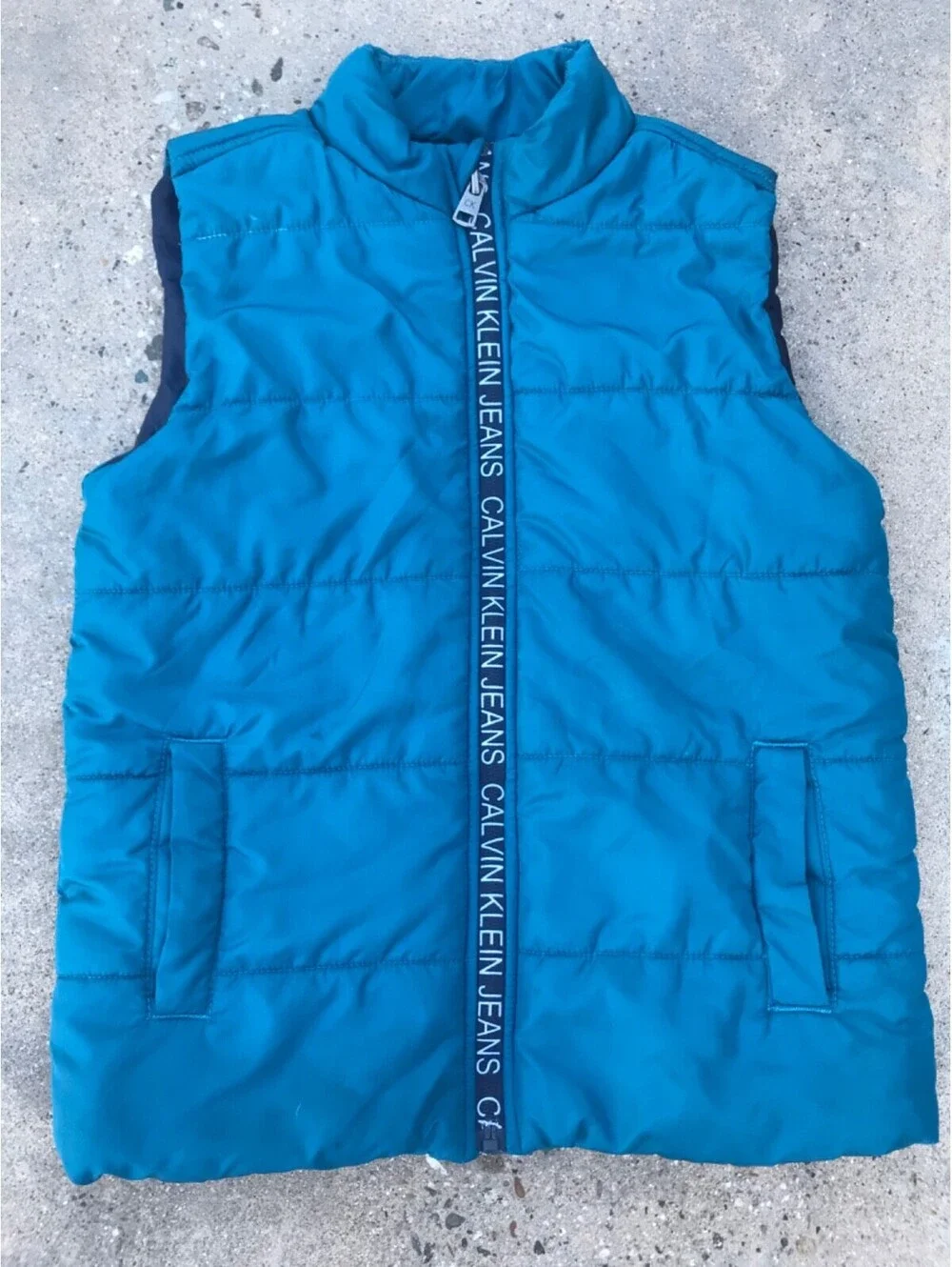 Calvin Klein Jeans Boys Teal Puffer Vest Size 6  Zip Pockets Logo Light Blue